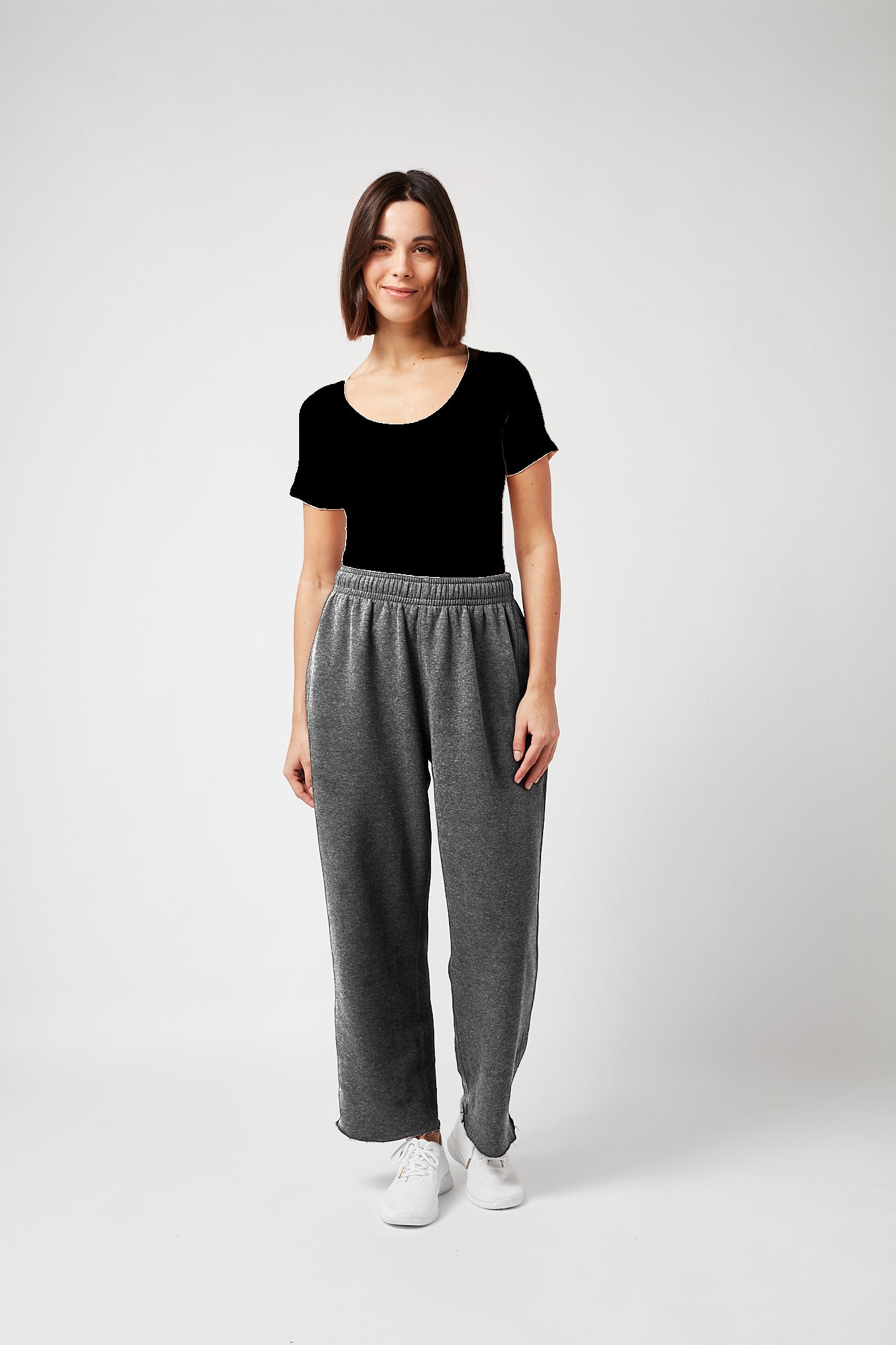 BLACK ON BLACK - Womens Scoopneck Sweatproof Undershirt Black