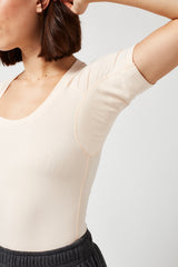 Sweatproof Scoop Neck Undershirt (Nude)